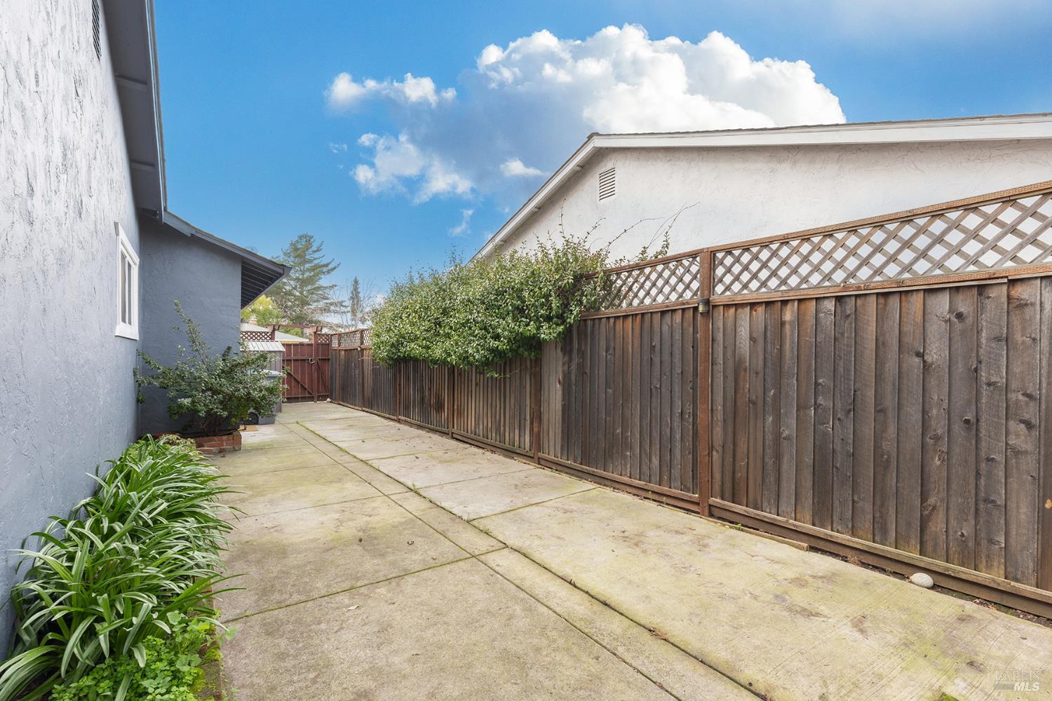 926 Lodi Street Santa Rosa, CA 95401 - Photo 31 of 40