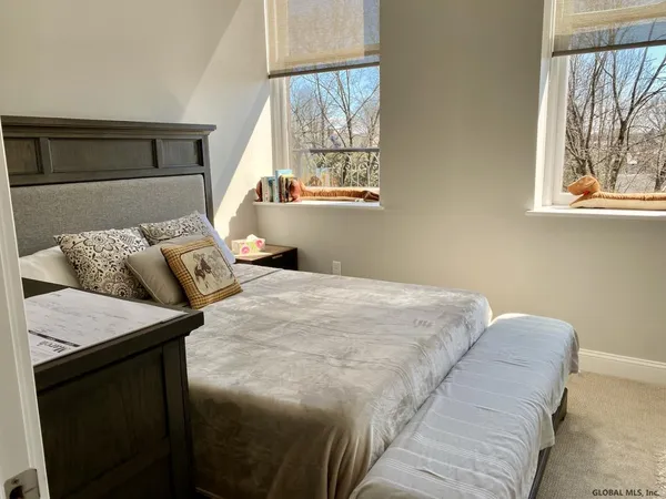 $16,000 | 77 Van Dam Street, Unit 302, Saratoga Springs, NY 12866