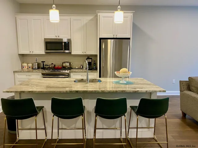 $16,000 | 77 Van Dam Street, Unit 302, Saratoga Springs, NY 12866