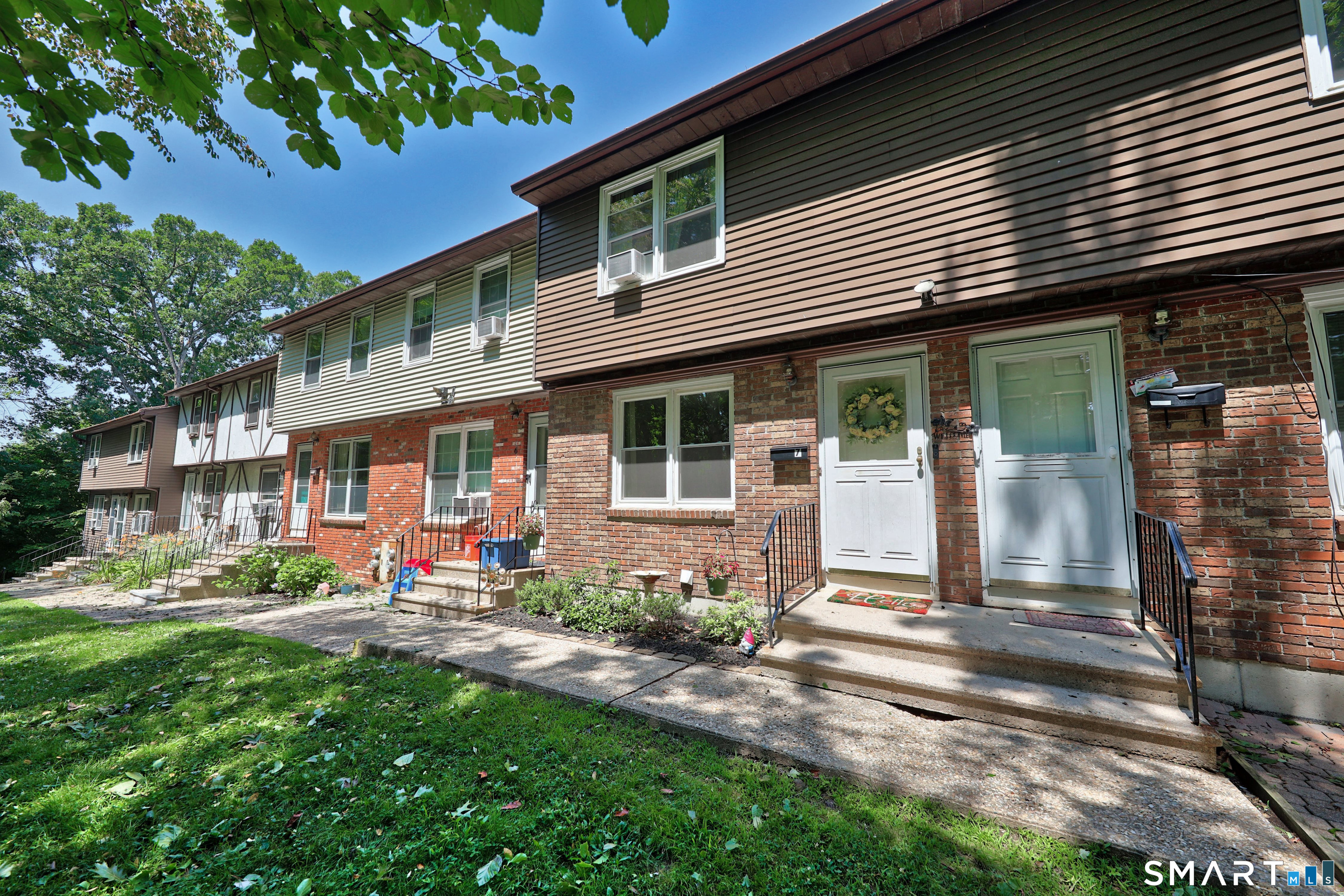 165 Alice Street, Unit 7 Torrington, CT 06790 - Photo 4 of 28