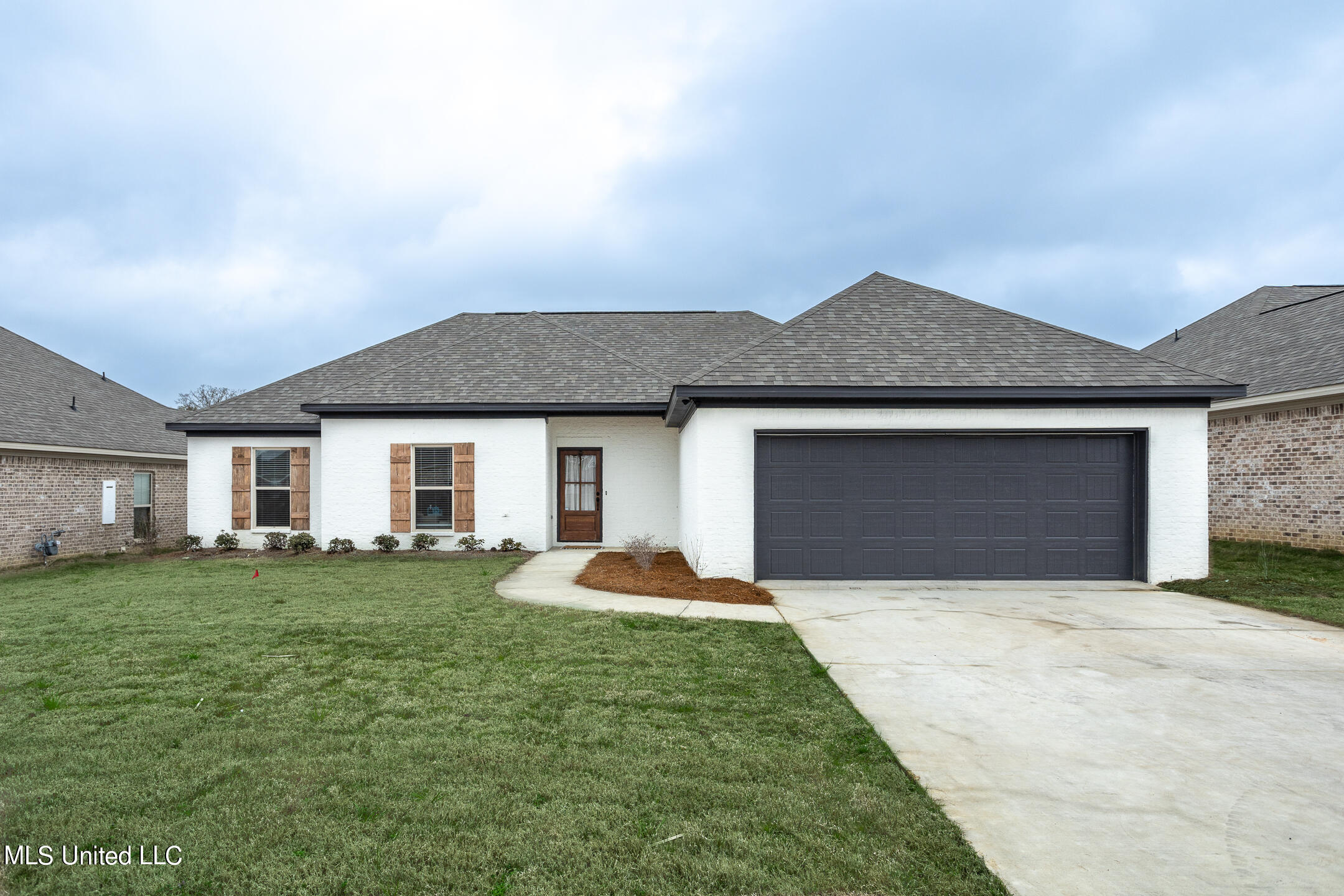 317 River Ridge Court Pearl, MS 39208 - Photo 1 of 17 317 River Ridge Blvd-1
