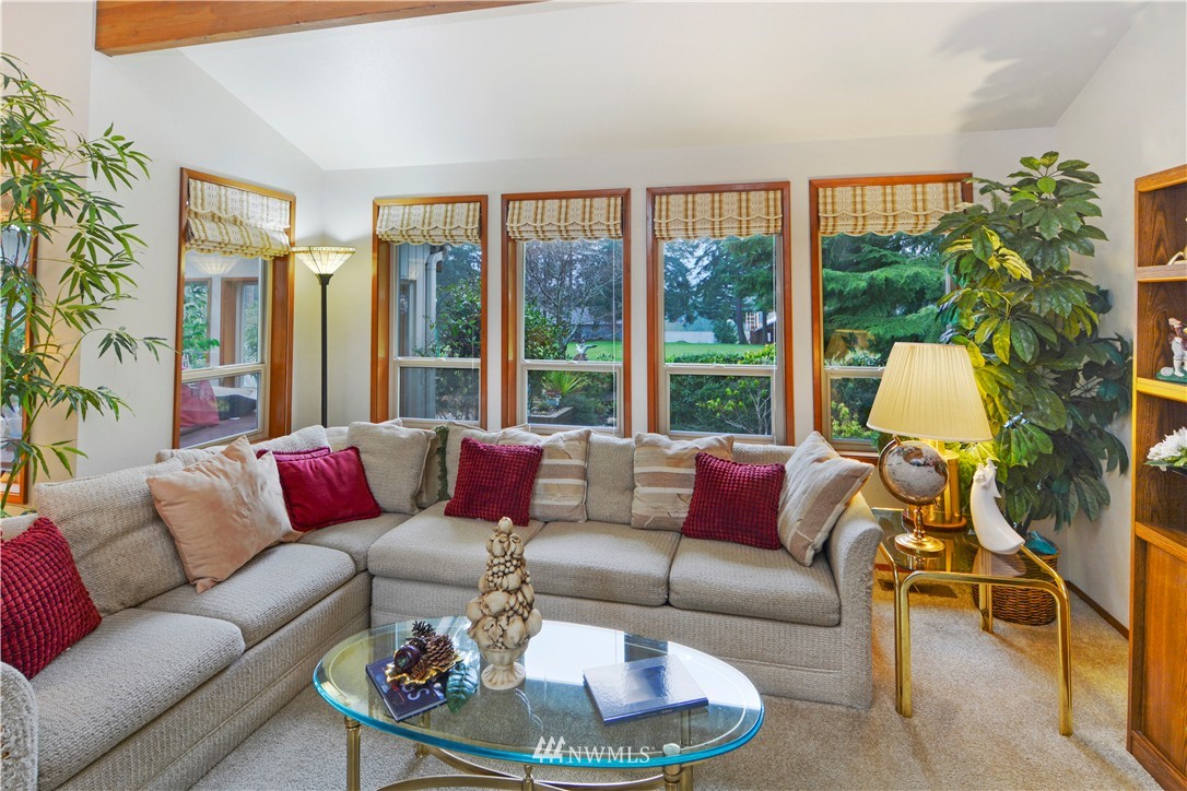 1450 East Old Ranch Road Allyn, WA 98524 - Photo 4 of 24 Gallery Image 4