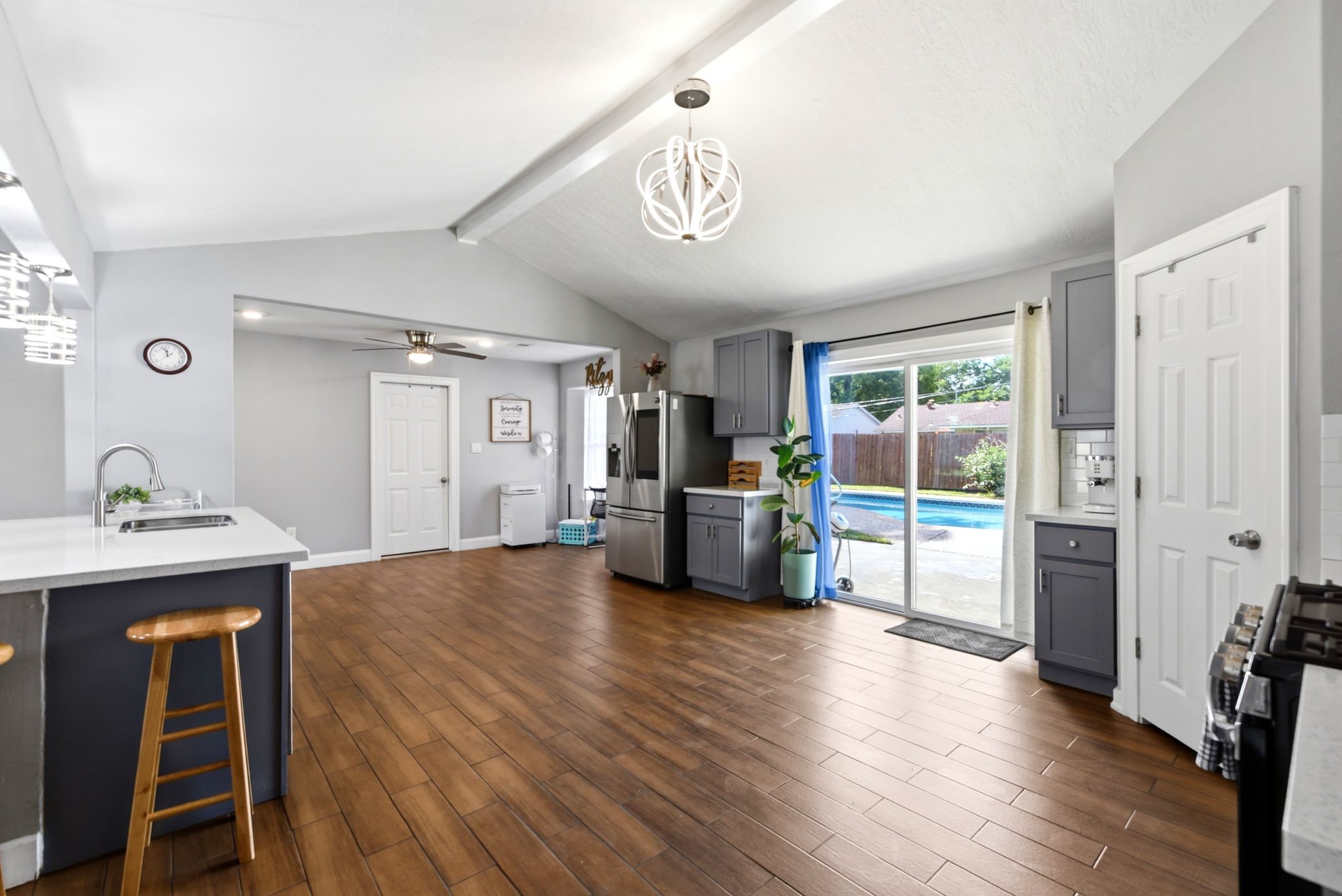 9711 Ebb Street Houston, TX 77089 - Photo 14 of 45