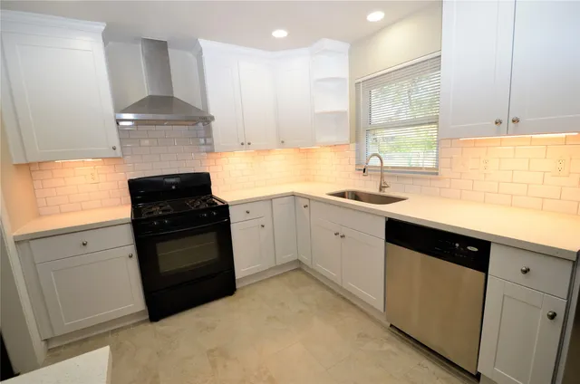 $2,000 | 1945 Coulcrest Drive, Houston, TX 77055