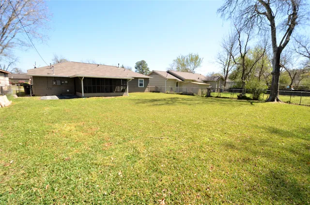 $2,000 | 1945 Coulcrest Drive, Houston, TX 77055