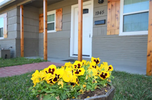 $2,000 | 1945 Coulcrest Drive, Houston, TX 77055