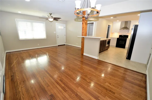 $2,000 | 1945 Coulcrest Drive, Houston, TX 77055