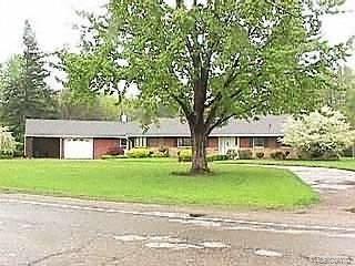 11060 Clinton River Road Sterling Heights, MI 48314 - Photo 1 of 1 Property Photo