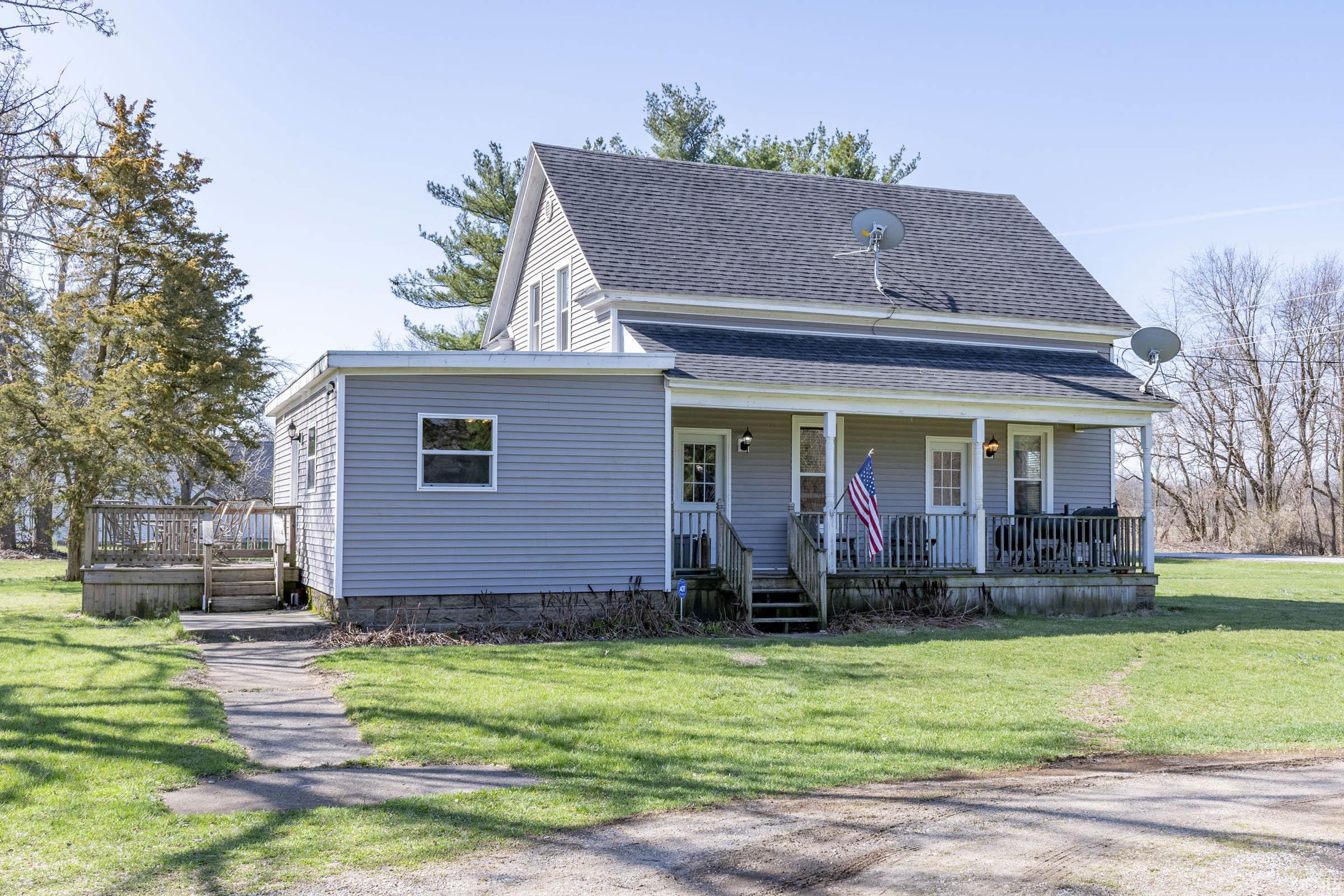 54230 Elm Road Mishawaka, IN 46545 - Photo 1 of 30 Gallery Image 1