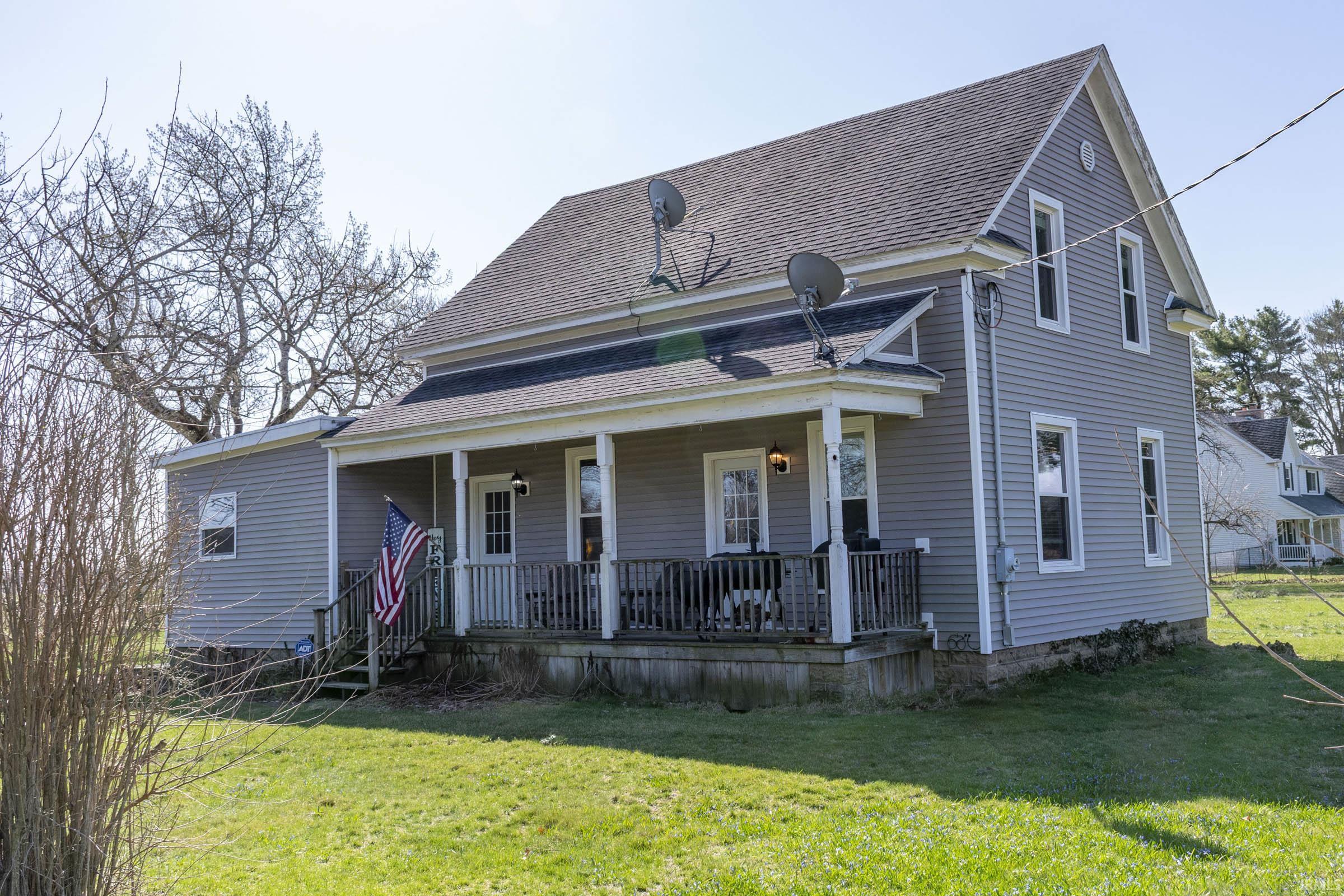 54230 Elm Road Mishawaka, IN 46545 - Photo 2 of 30 Gallery Image 2