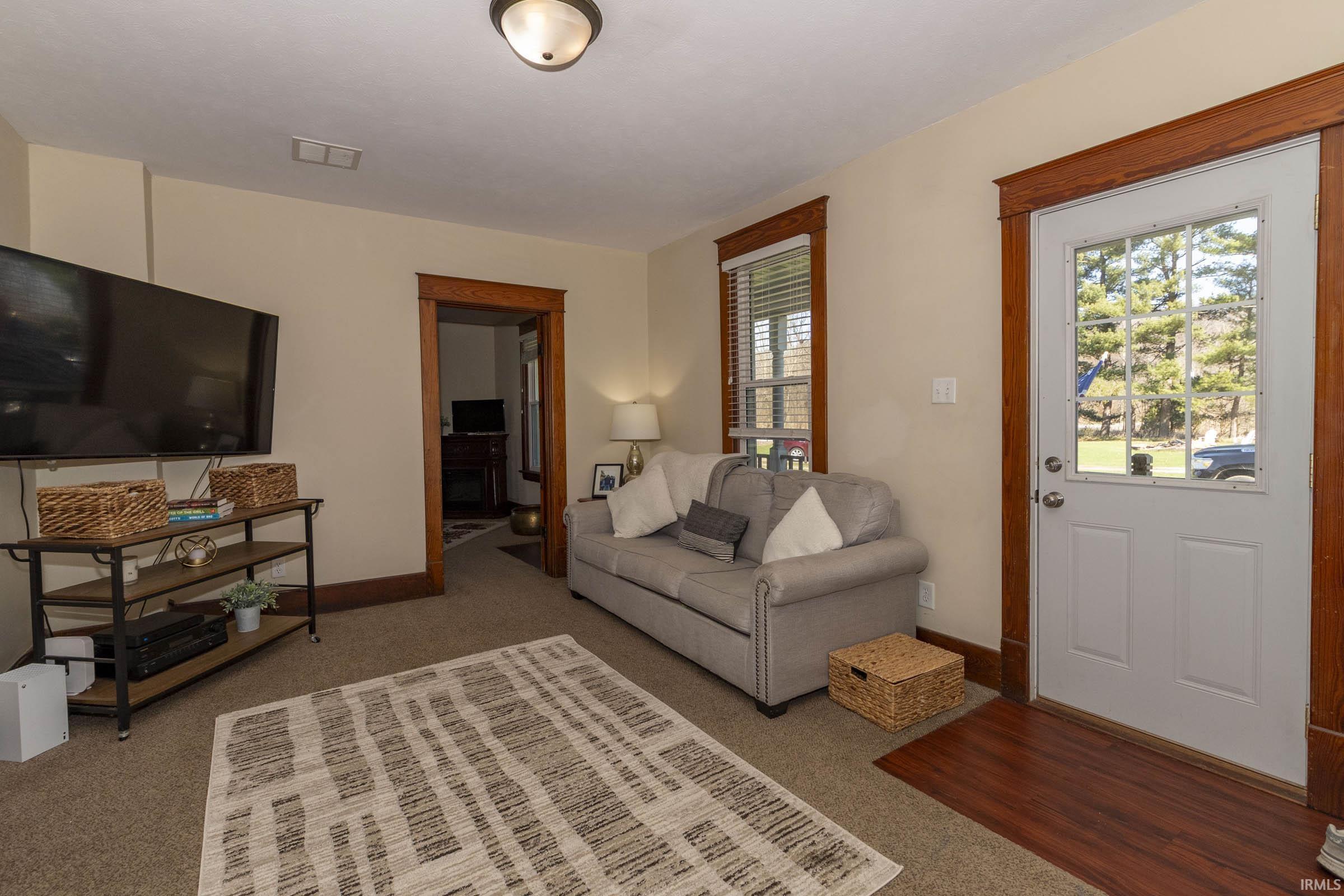 54230 Elm Road Mishawaka, IN 46545 - Photo 5 of 30 Gallery Image 5