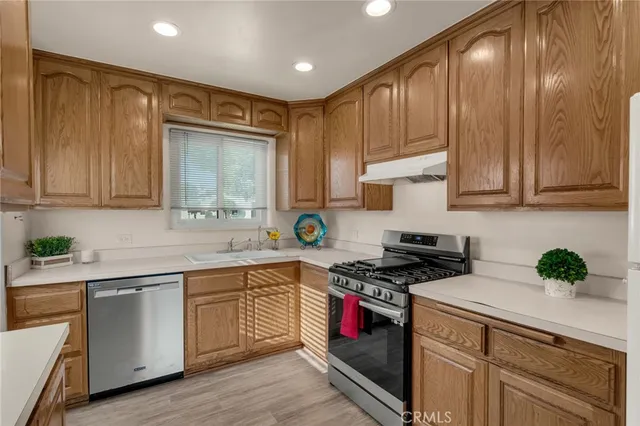 $835,000 | 158 East 230th Street, Carson, CA 90745