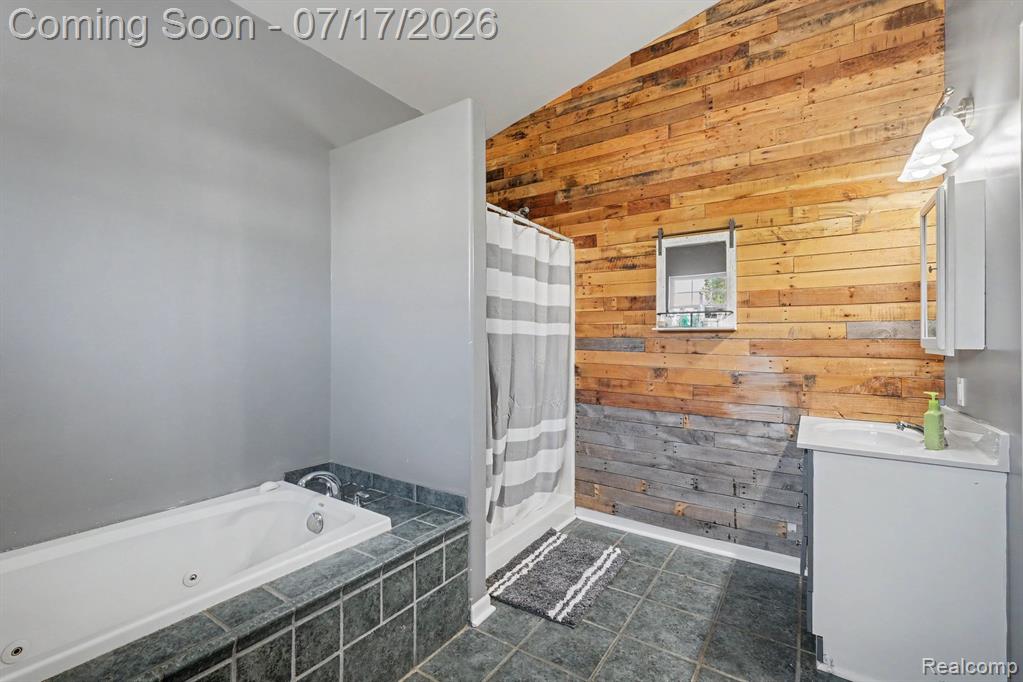 9074 Grand Blanc Road Gaines, MI 48436 - Photo 10 of 26