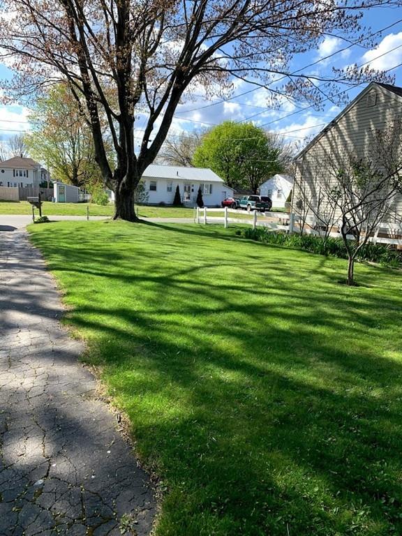 23 Rochester Street Chicopee, MA 01020 - Photo 8 of 13 Gallery Image 8