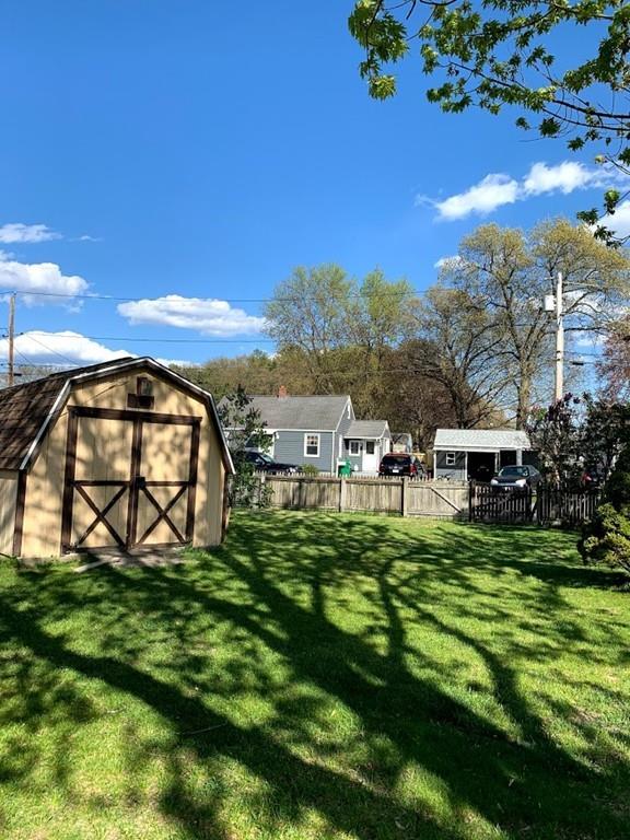 23 Rochester Street Chicopee, MA 01020 - Photo 10 of 13 Gallery Image 10