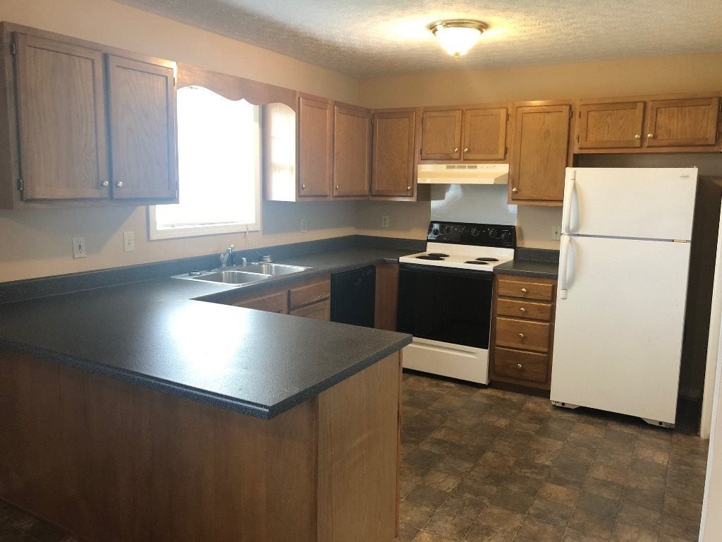 1920 Detour Road Bowling Green, KY 42101 - Photo 8 of 15 Gallery Image 8
