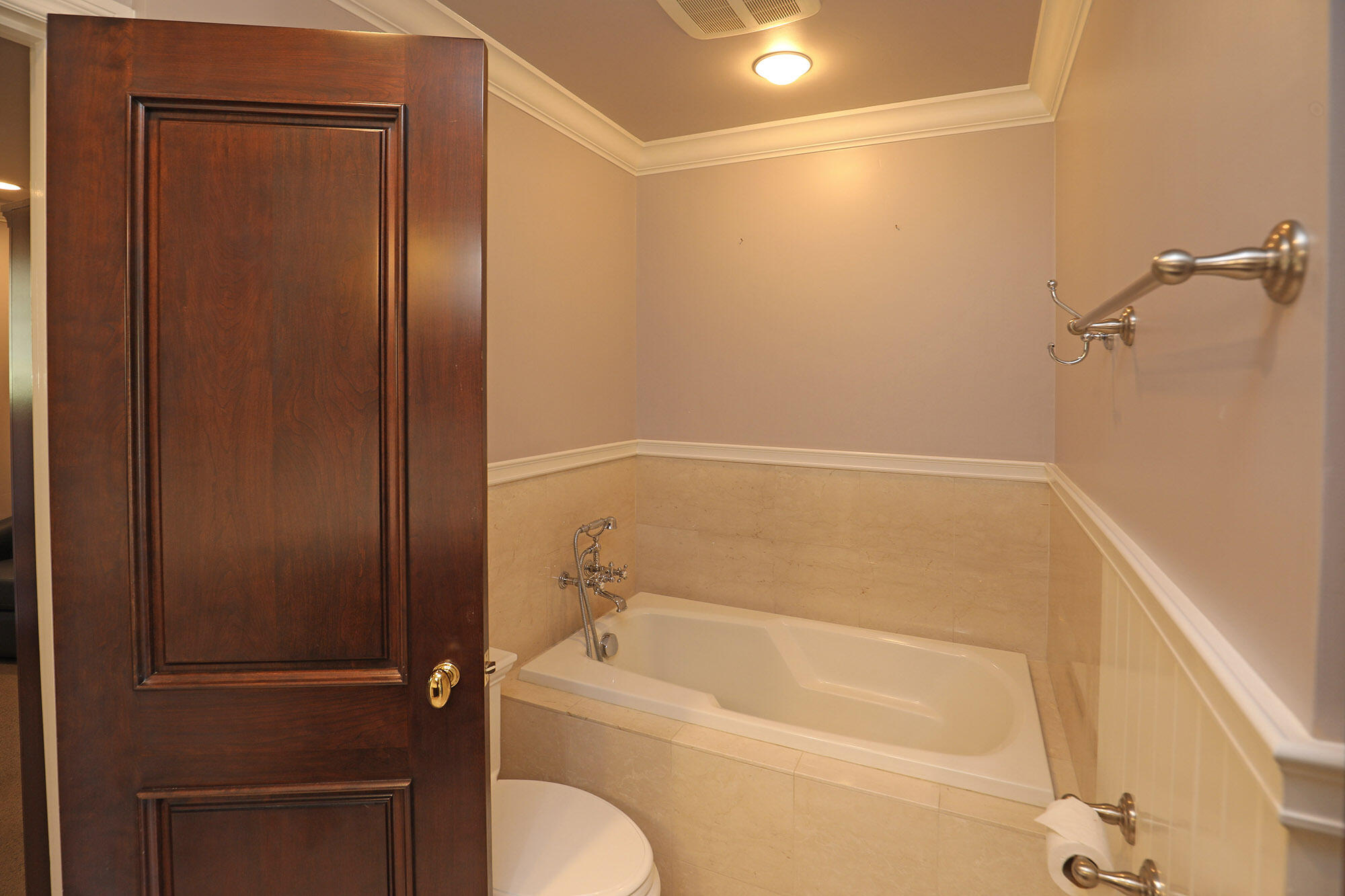 3375 Foothill Road, Unit 1114 Carpinteria, CA 93013 - Photo 13 of 18 3375 Foothill Road #1114