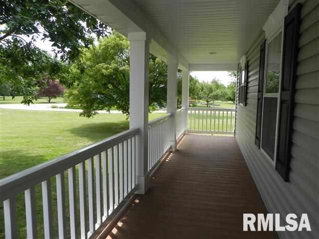 8304 149th Street West Taylor Ridge, IL 61284 - Photo 2 of 24