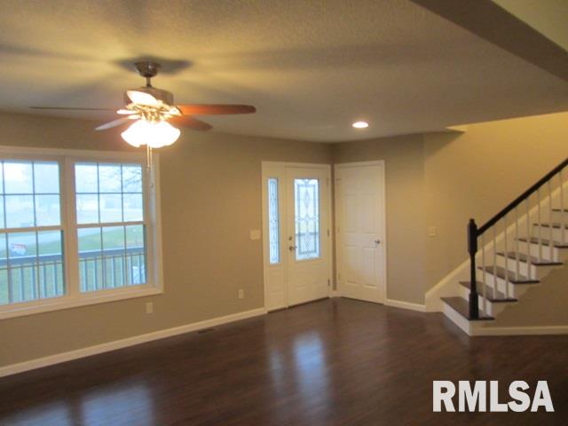 8304 149th Street West Taylor Ridge, IL 61284 - Photo 7 of 24