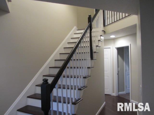 8304 149th Street West Taylor Ridge, IL 61284 - Photo 8 of 24