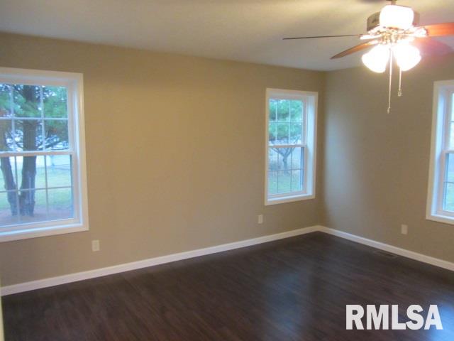 8304 149th Street West Taylor Ridge, IL 61284 - Photo 10 of 24