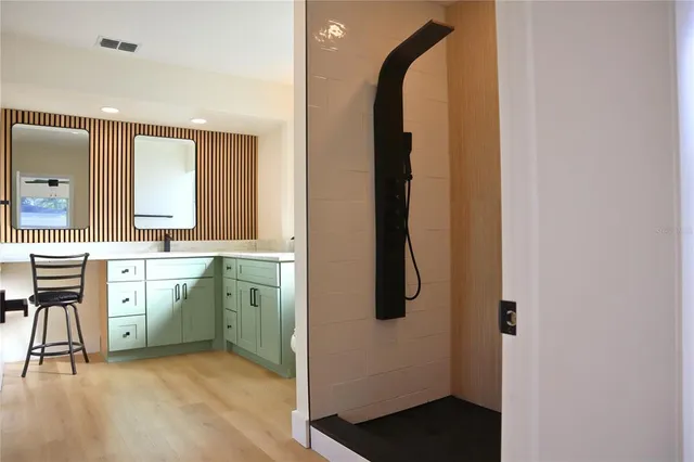 $574,750 | 3530 25th Avenue North, St. Petersburg, FL 33713