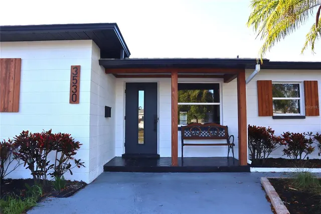 $574,750 | 3530 25th Avenue North, St. Petersburg, FL 33713