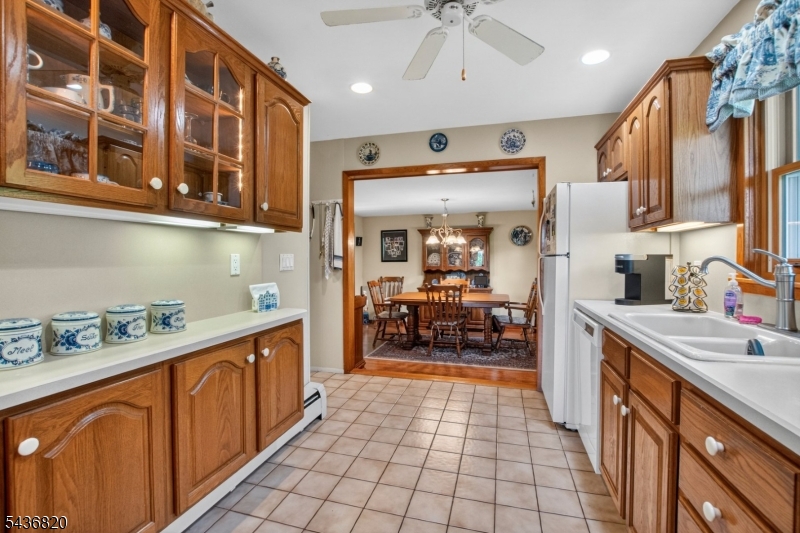 557 Rockport Road Hackettstown, NJ 07840 - Photo 8 of 25