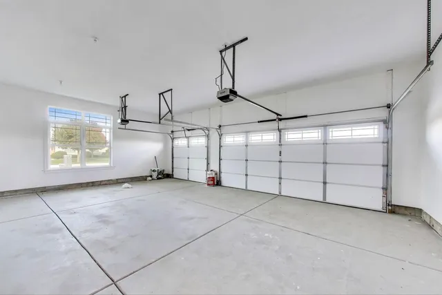 a view of a garage