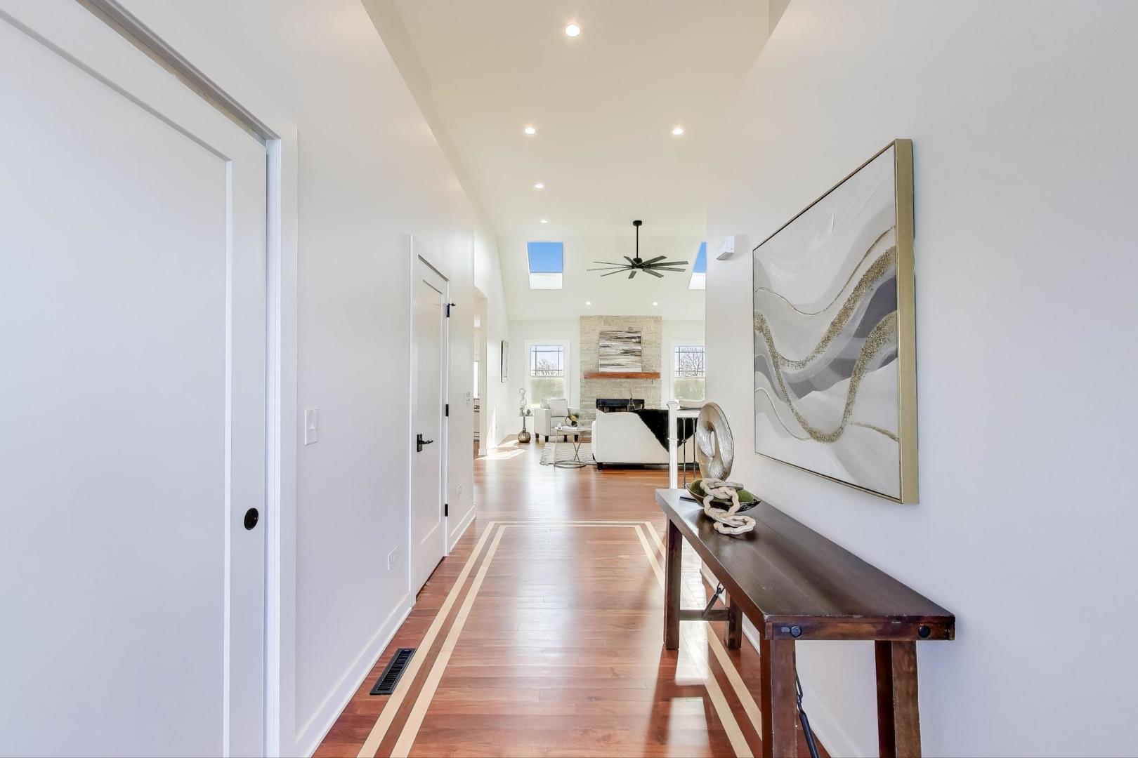 5508 Legend Drive Oswego, IL 60543 - Photo 5 of 39