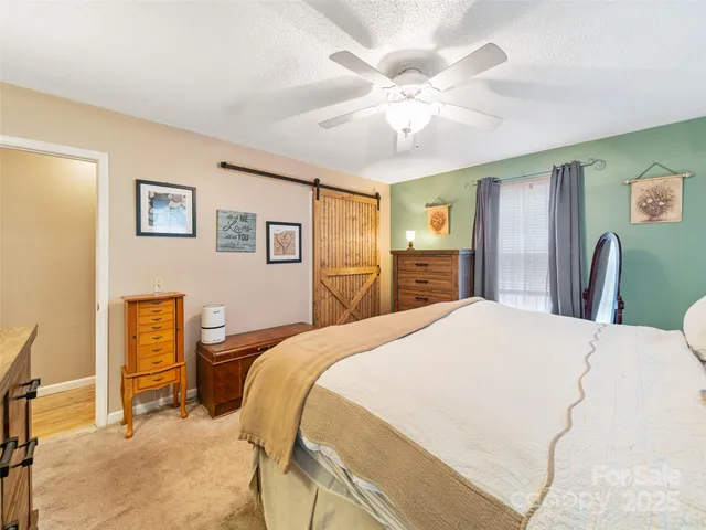 $369,999 | 282 Sourwood Drive, Spruce Pine, NC 28777