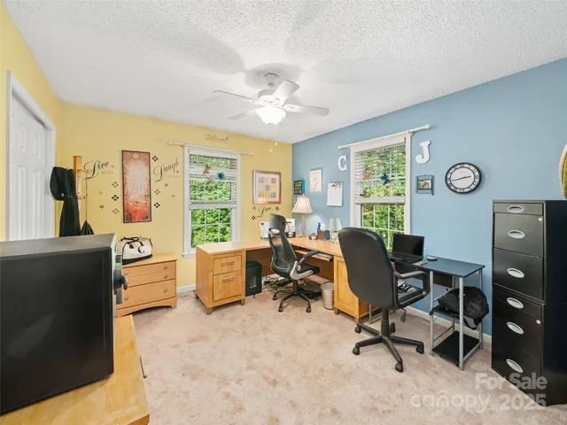 $369,999 | 282 Sourwood Drive, Spruce Pine, NC 28777