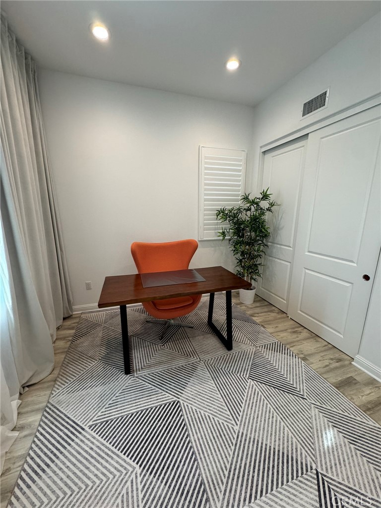 20711 Beech Circle Porter Ranch, CA 91326 - Photo 12 of 31