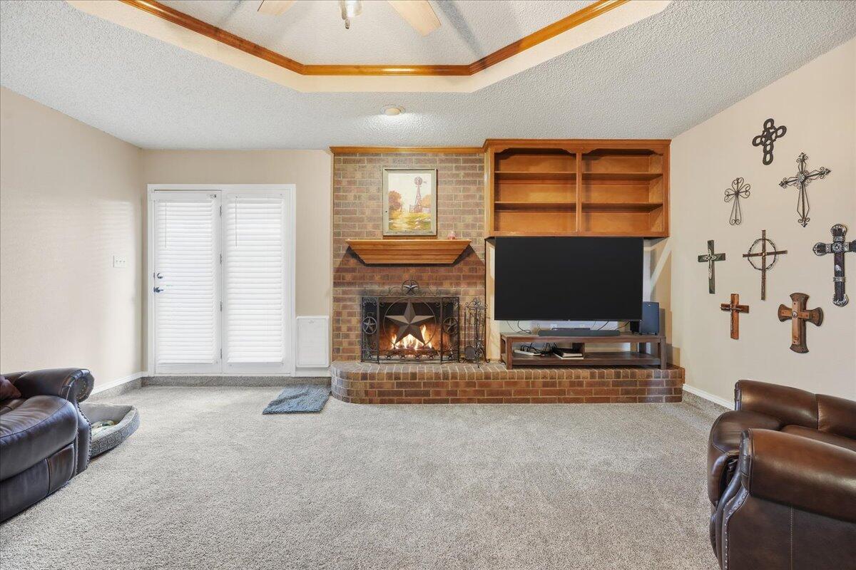 5905 72nd Street Lubbock, TX 79424 - Photo 6 of 32 06-nmja-6