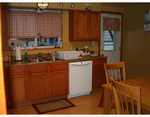 904 Evergreen Road Millvale, PA 15209 - Photo 3 of 17 Kitchen.
