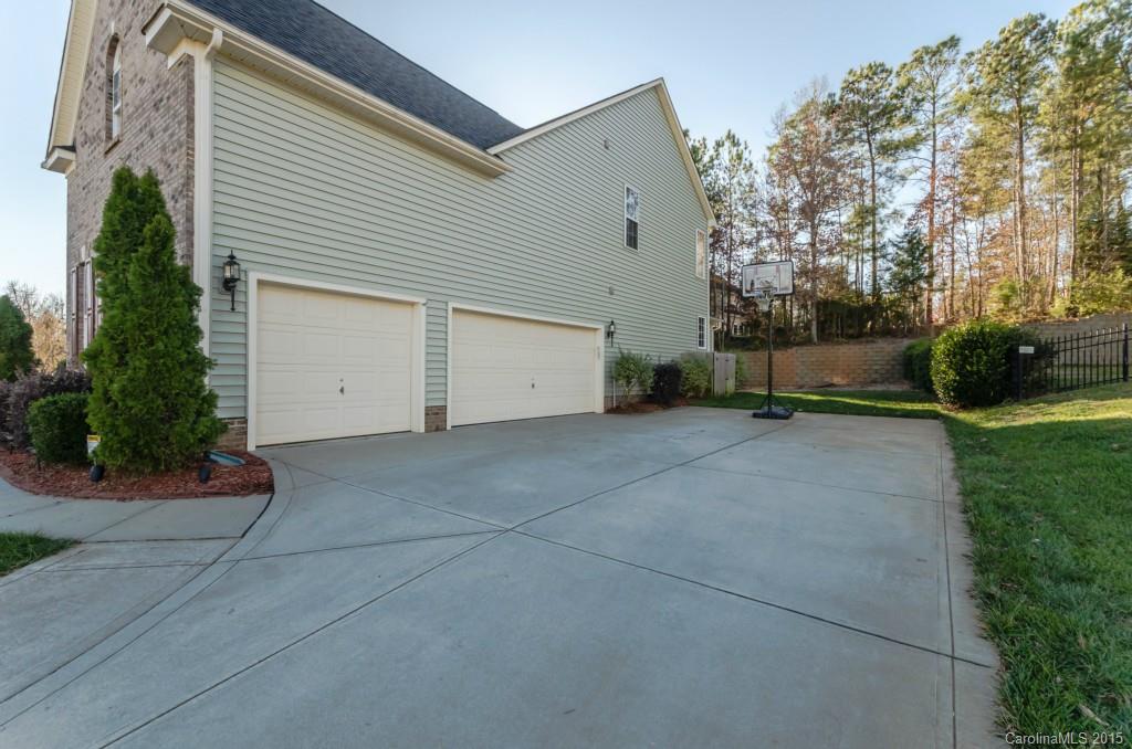 1982 Faison Avenue Fort Mill, SC 29708 - Photo 23 of 24 a view of backyard and garage