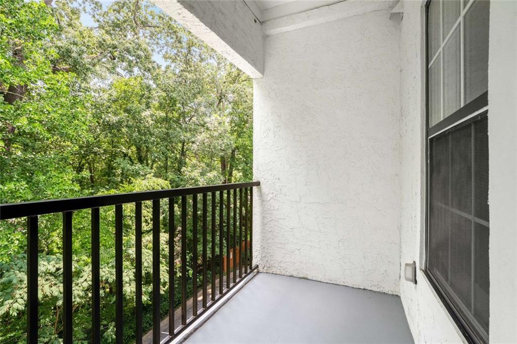 3275 Lenox Road Northeast, Unit 302 Atlanta, GA 30324 - Photo 31 of 50 a view of a balcony