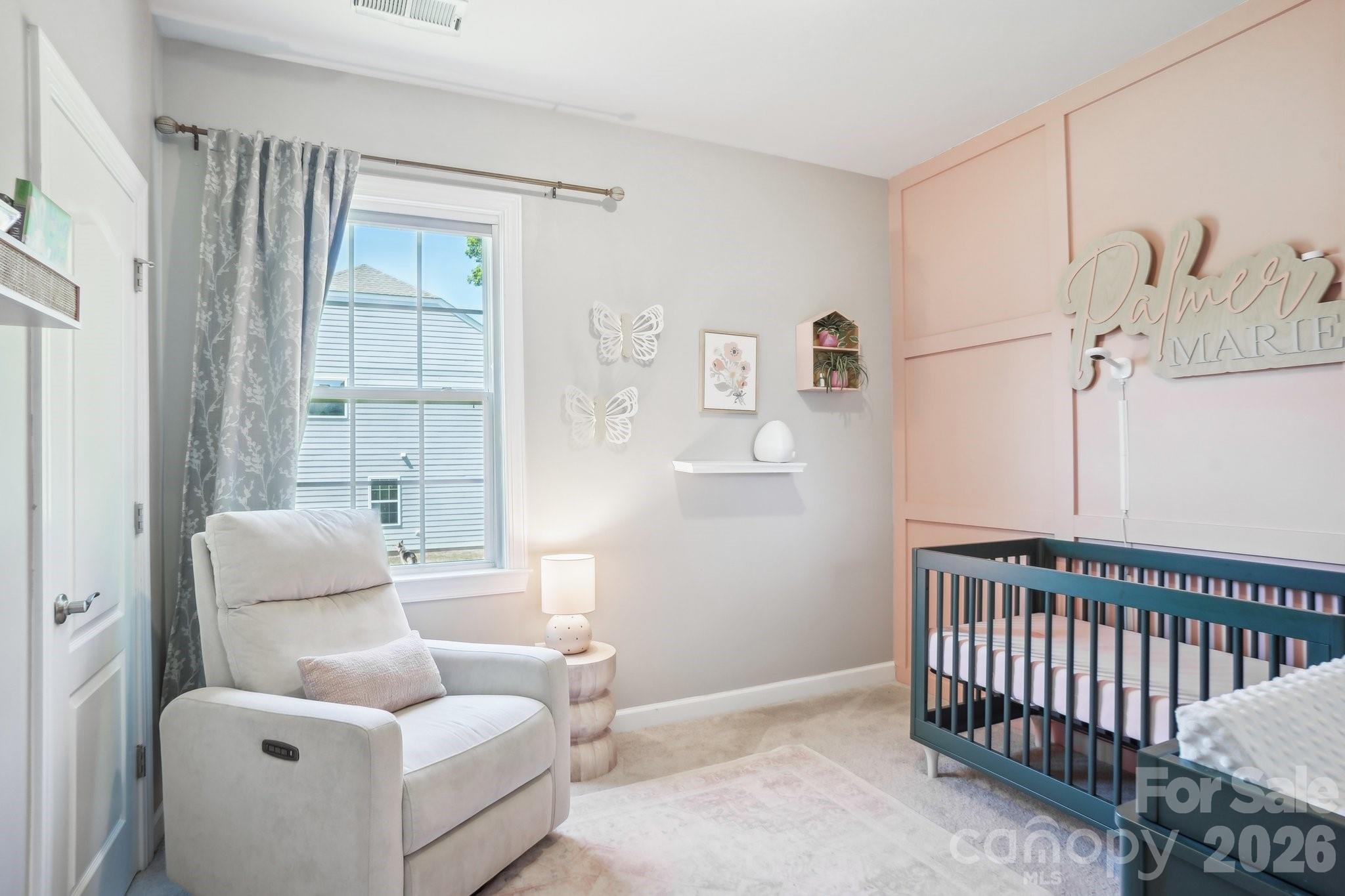 16427 Cozy Cove Road Charlotte, NC 28278 - Photo 18 of 47 a living room with furniture and a window