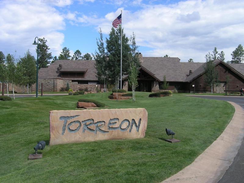 380 West Falling Leaf Road, Unit 41 Show Low, AZ 85901 - Photo 10 of 11 the Clubhouse