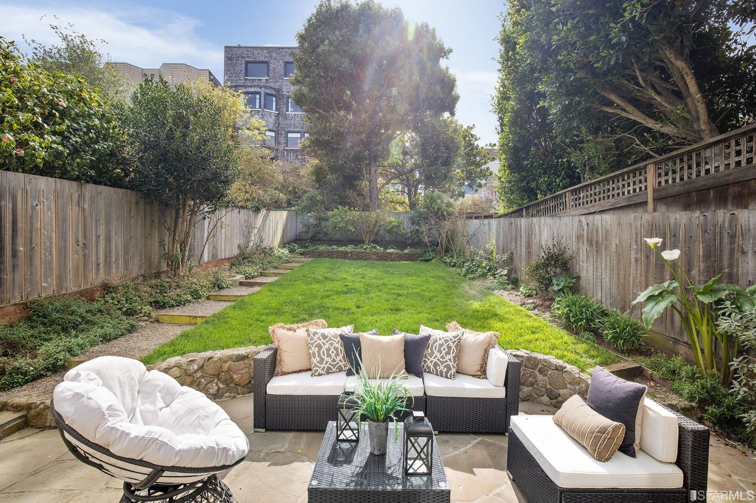 2675 Filbert Street San Francisco, CA 94123 - Photo 13 of 16
