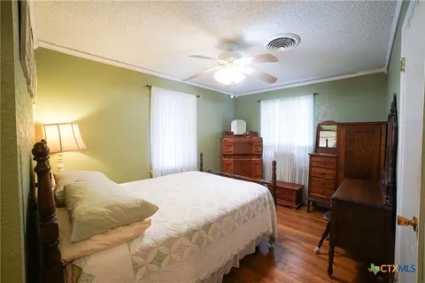 $310,000 | 212 Highland Oaks Drive, Harker Heights, TX 76548