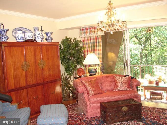 11605 Vantage Hill Road, Unit 21C Reston, VA 20190 - Photo 21 of 26 Living Room #2