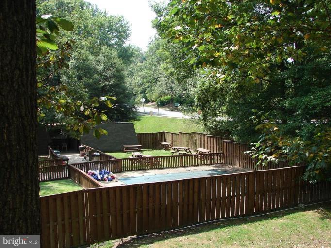 11605 Vantage Hill Road, Unit 21C Reston, VA 20190 - Photo 6 of 26 Community Amenities 1