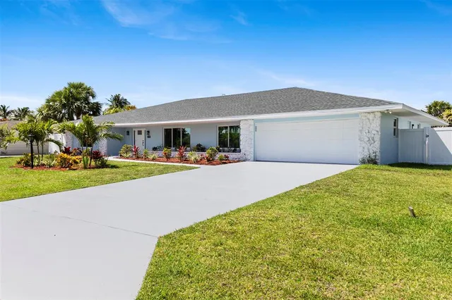 $1,495,000 | 1709 Rio Vista Drive, Hutchinson Island, FL 34949