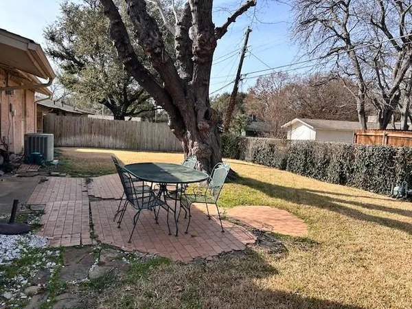 a view of outdoor space yard and patio