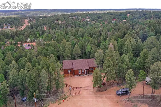 $535,000 | 29 Dusti Circle, Florissant, CO 80816