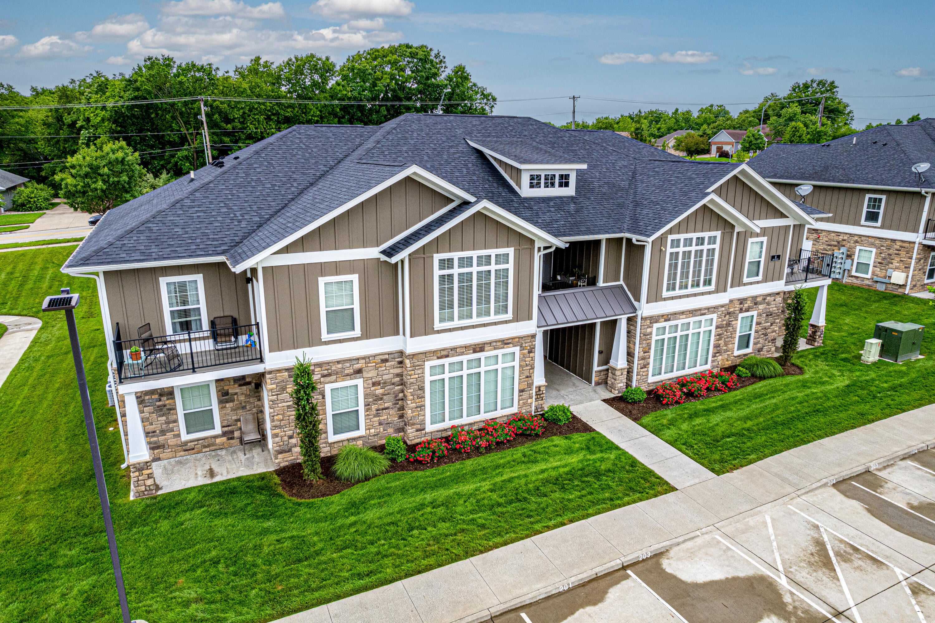 24 Blue Ridge Road, Unit 104 Columbia, MO 65202 - Photo 2 of 20