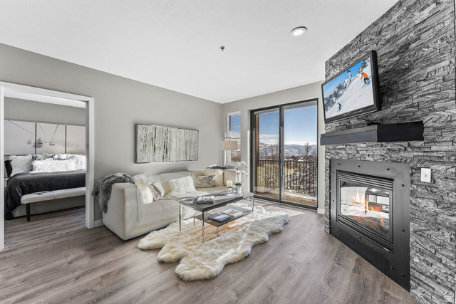 1364 Still Water Drive, Unit R2026 Heber City, UT 84032 - Photo 5 of 30