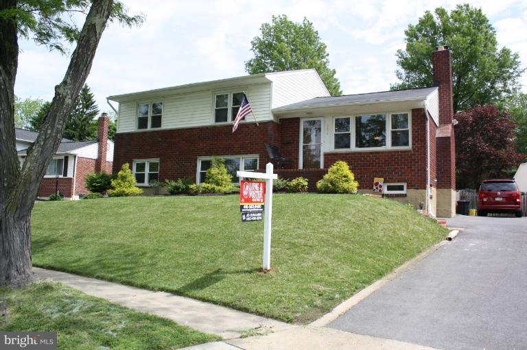 931 Starbit Road Towson, MD 21286 - Photo 14 of 29 Exterior (Front)