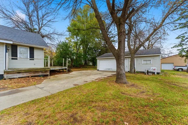 $129,900 | 420 Pleasant Avenue South, Brooten, MN 56316